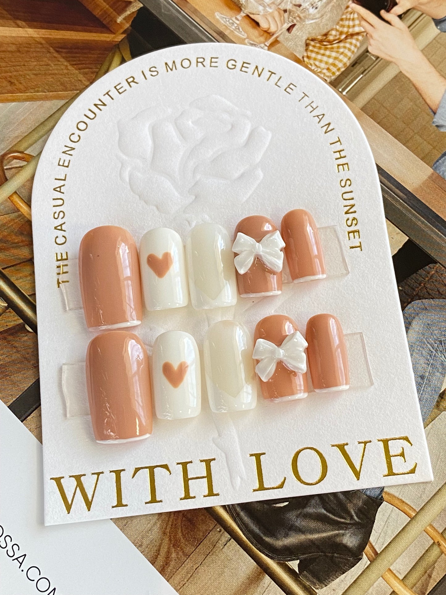 Classic Nude Heart Nail Set